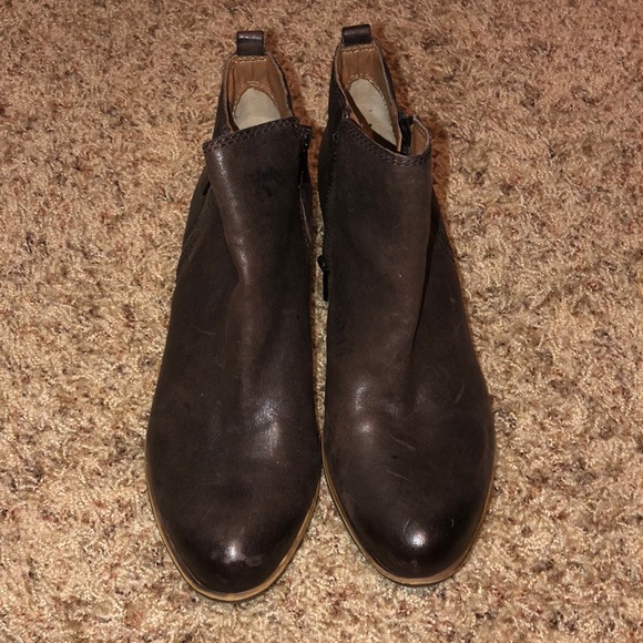 Lucky Brand Shoes - Lucky brand booties size 8.5